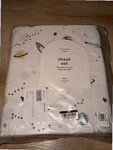 NEW West Elm Kids Full Sheet Set 4 Piece Space Style!
