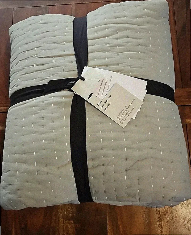 West Elm Airy Cotton Voile Solid KING/CAL. KING Quilt -Celadon New With Tags