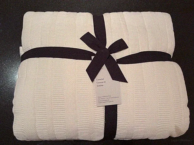 West Elm Organic Dobby Ladder Stripe King /Cal Coverlet + 2 King Shams Alabaster