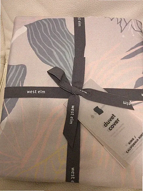 West Elm Organic Tencel Lush Floral King/ Cal King Duvet NWT Frost Gray Soft