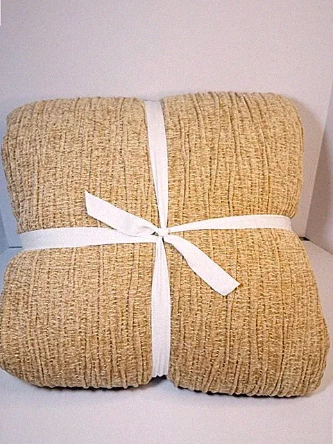 West Elm QUEEN Chenille Reflections Coverlet, Camel