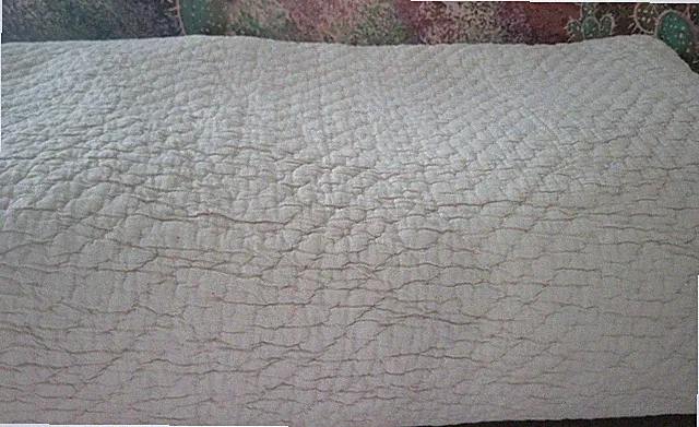 West Elm Reflections Matelasse Quilt Full/Queen Sand,No Issues, Light & Soft