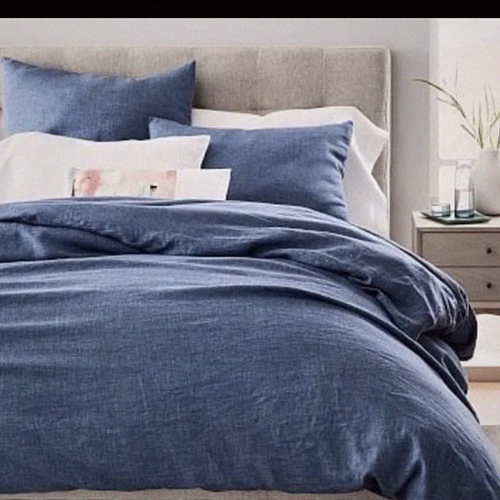 West Elm washed Blue 100% Linen Duvet Cover Full/Queen